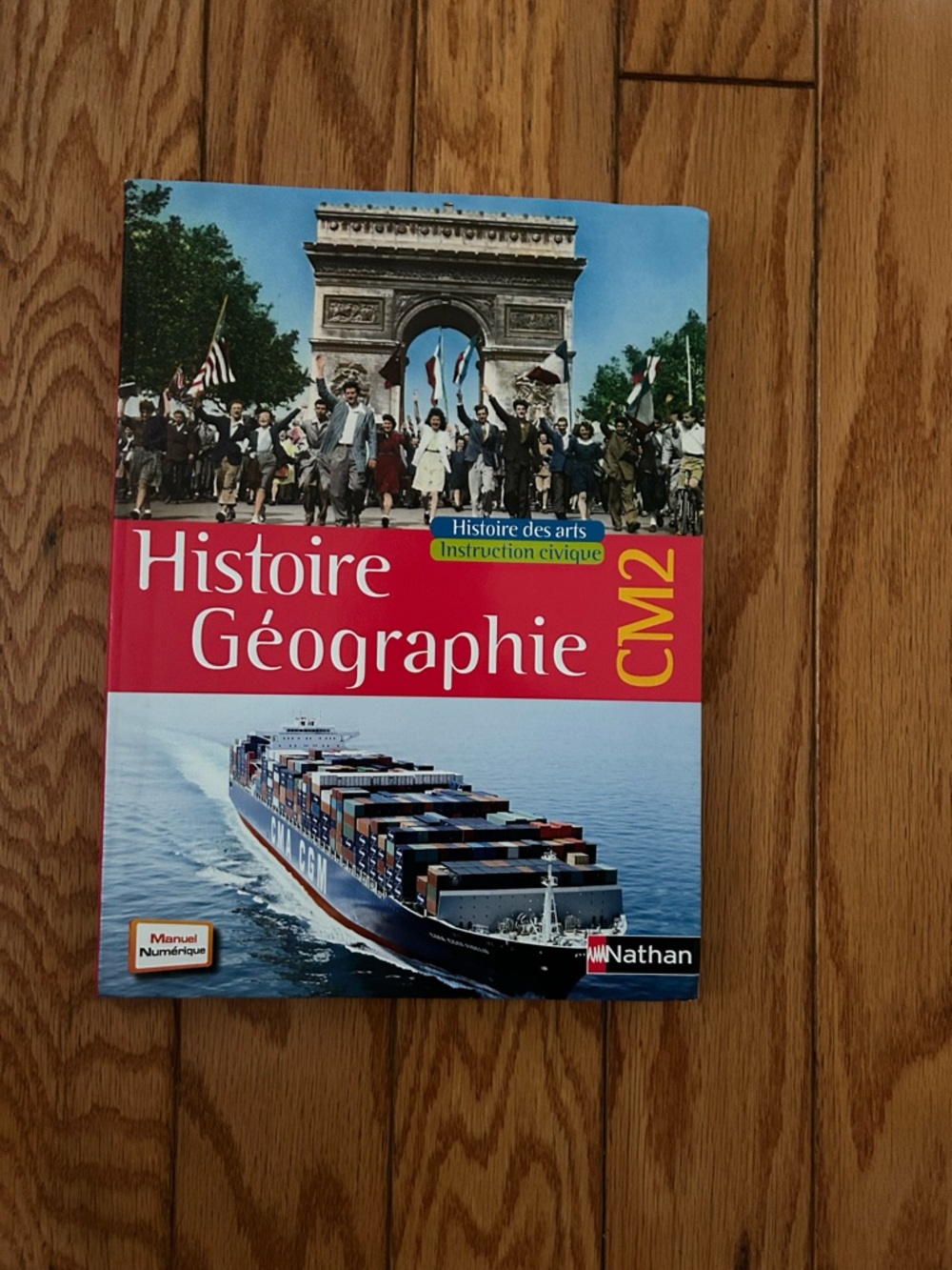 Nathan Histoire Géographie CM2 Textbook - Red & Blue Cover